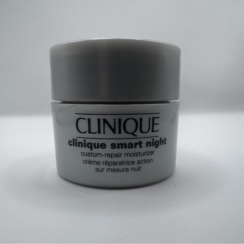 Clinique Smart Night Custom-Repair Moisturizer Travel Size .5 fl oz / 15ml
